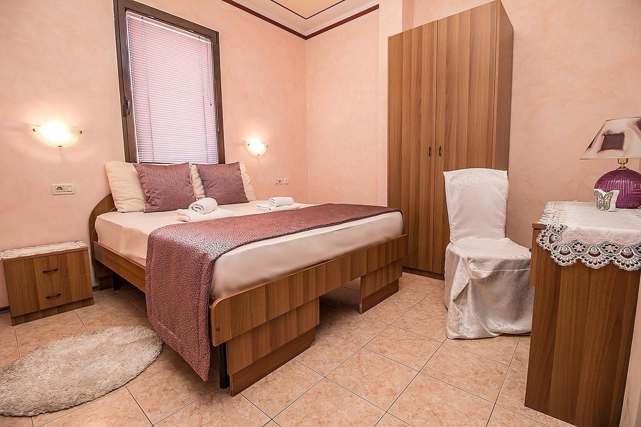 Villa Rose Rovinj Exterior photo